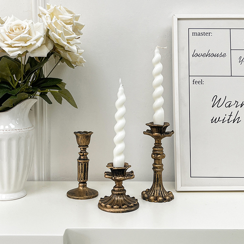 Home Decor Vintage - Castiçal de Bronze Vintage com Figura